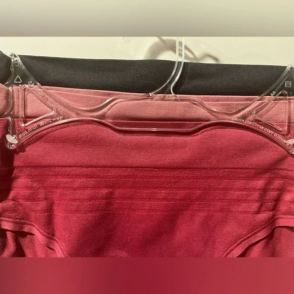 Yummie Seamless Stretch Soft Bikini/Underwear 3 pc Set in solid colors - Picture 3 of 9